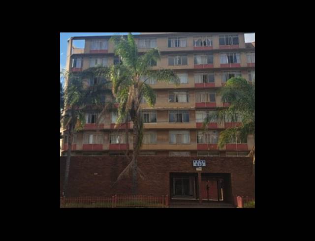 3 BEDROOM FLAT FOR SALE IN ANNLIN-WES
